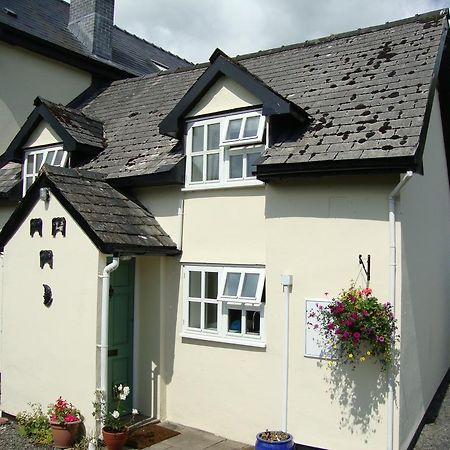 Ceiros Cottage Llangammarch Wells Exterior foto
